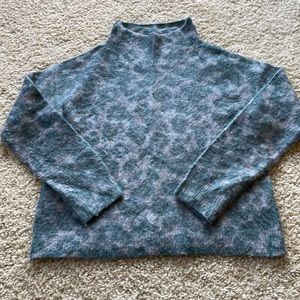Anthropologie sweater fun animal print